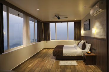 stay in Vagamon